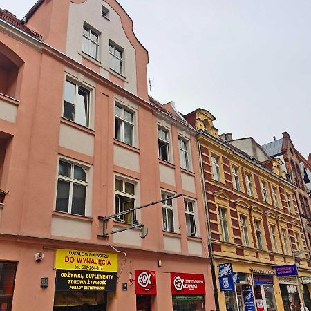 Apartament Nr 15 - 2 Pokoje Z Prywatnymi Lazienkami Centrum Poznan Luaran gambar
